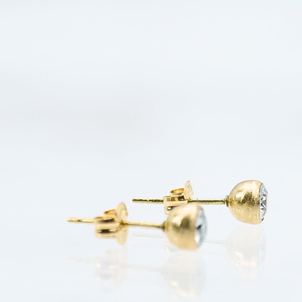 18KY Gold Round Moissanite Stud Earrings