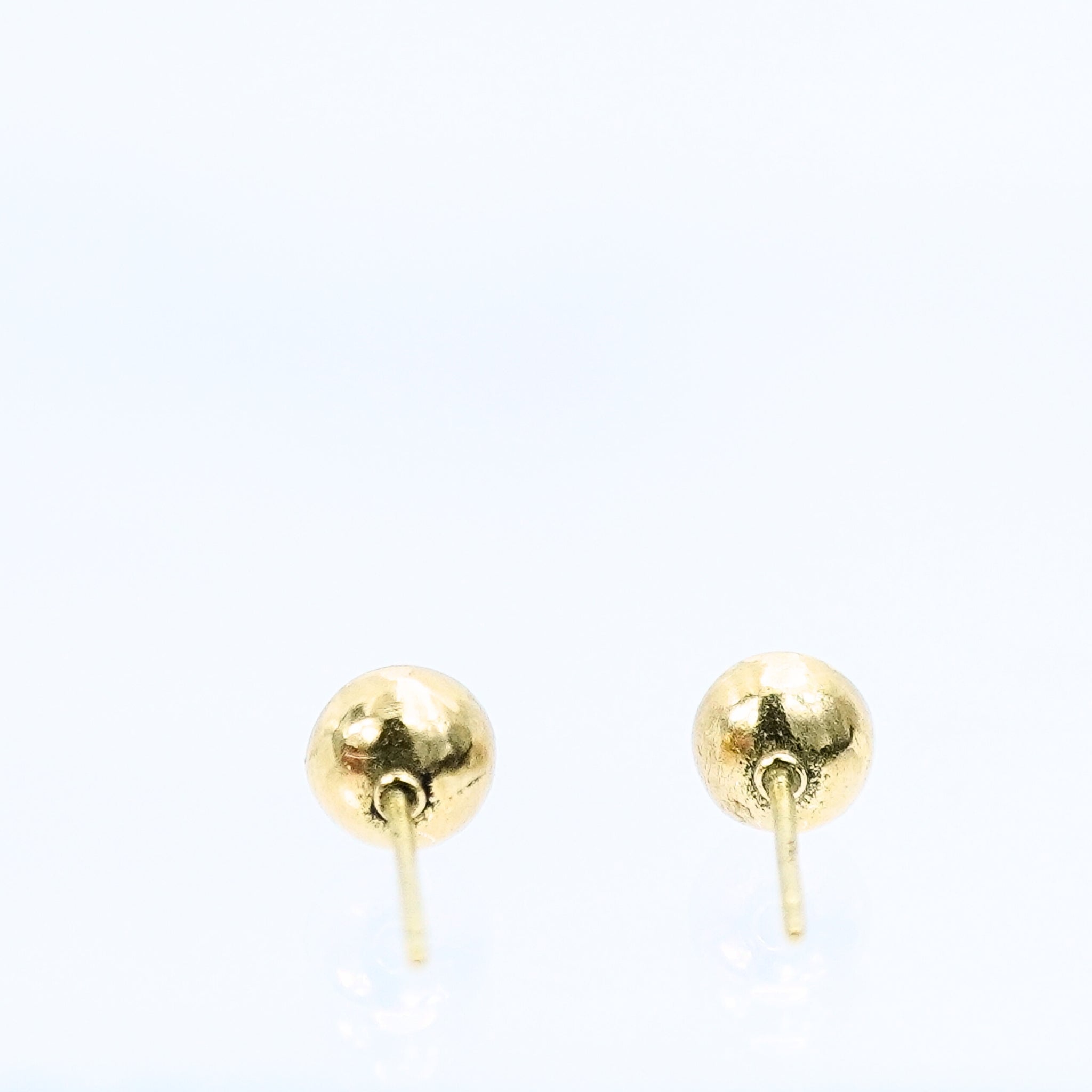 18KY Gold Round Moissanite Stud Earrings