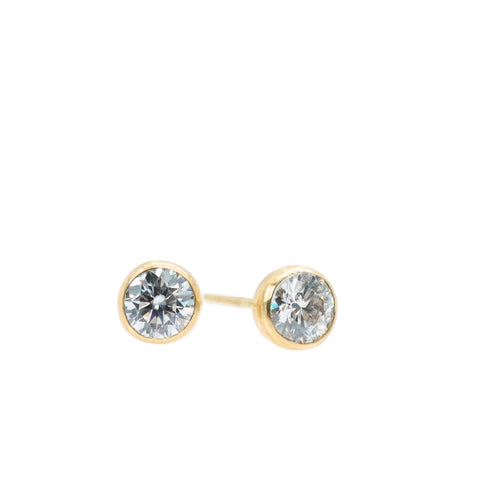 18KY Gold Round Moissanite Stud Earrings
