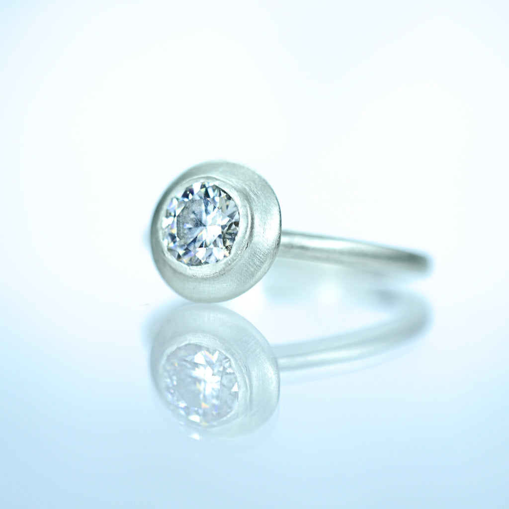 Contemporary Roman Ring